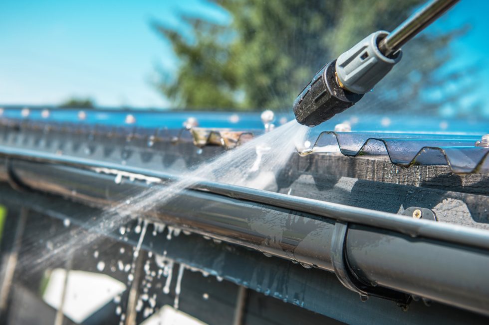 What are the benefits of hiring a professional roof plumber?